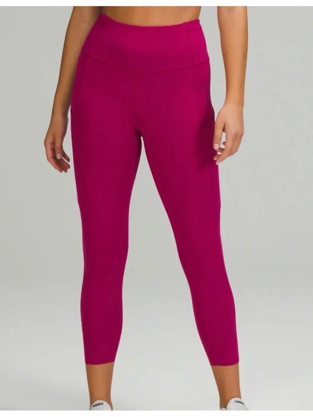 Lululemon Fast and Free High Rise Crop 23 in Wild Berry Women’s Size 6 NWOT